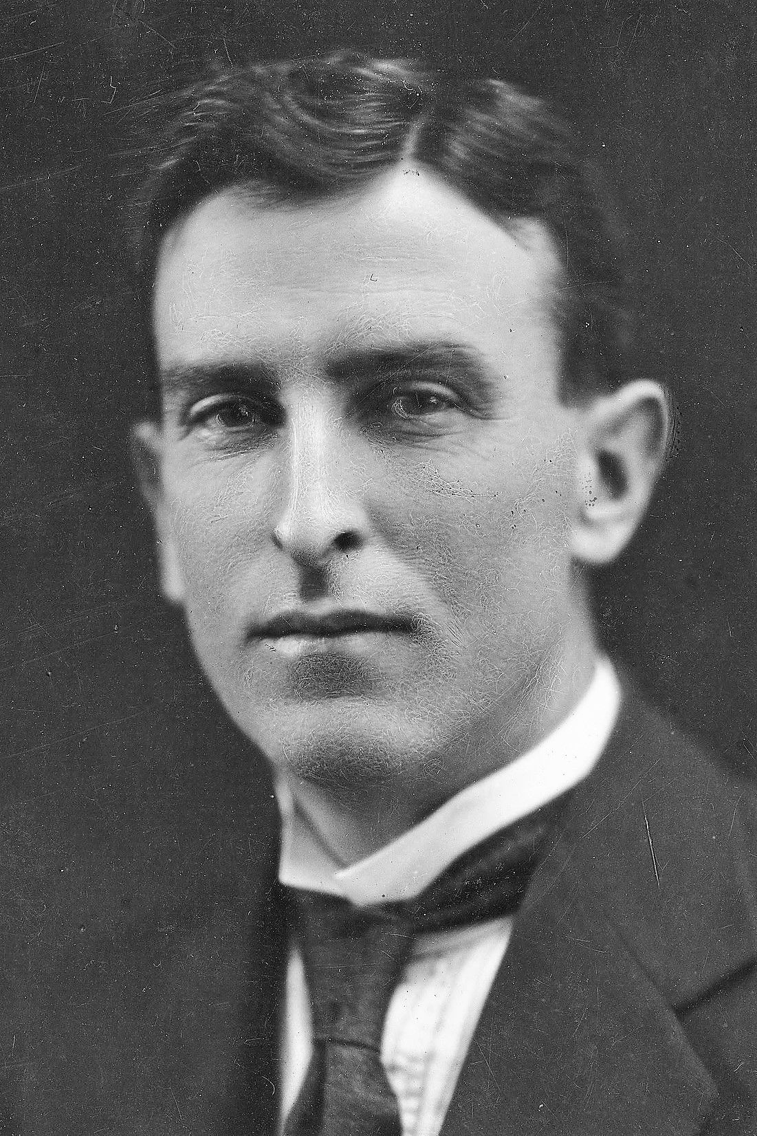 et billede af Charles McHugh