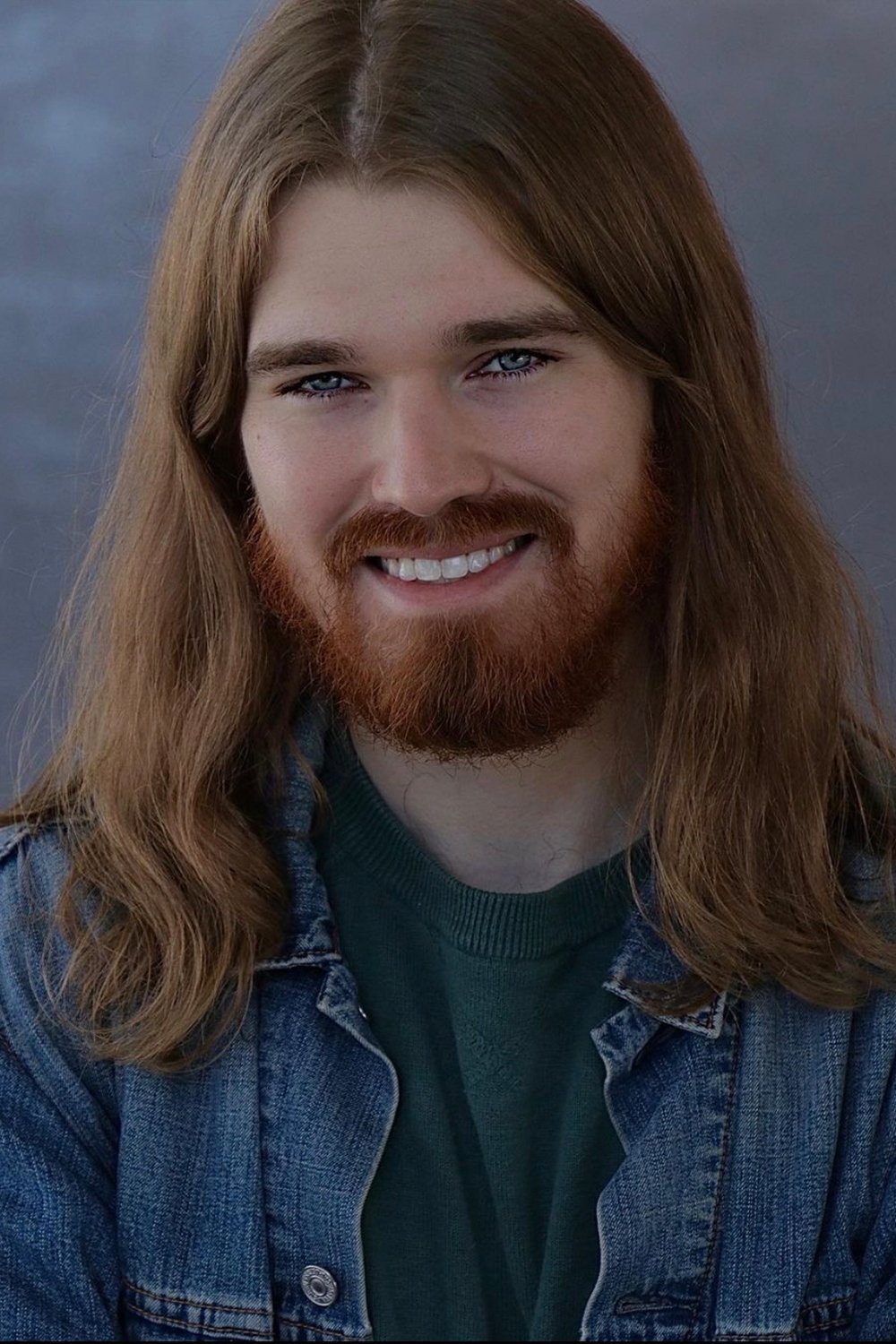 et billede af Bailey Alexander Lewis