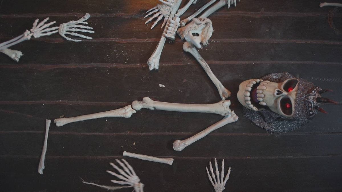 Thumbnail for Blood, Sweat and Fears Season 1 Episode 3