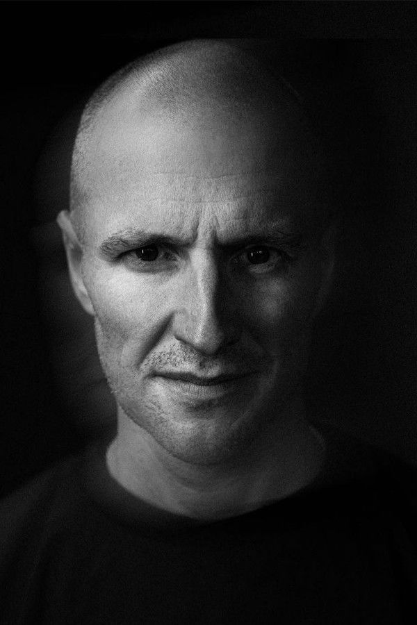 et billede af Adam Catterall