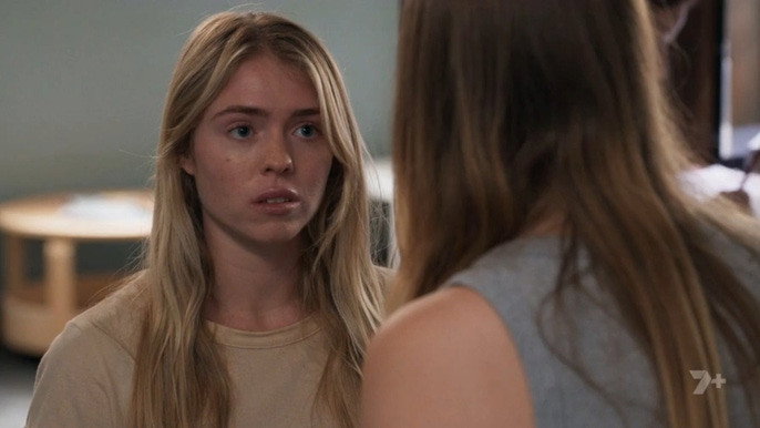 Home and Away Season 39 :Episode 98  Episode 8733