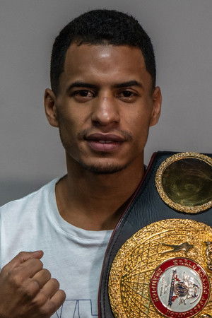 et billede af Carlos Canizales