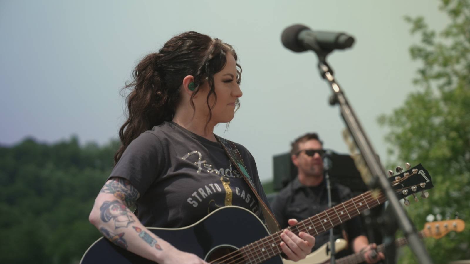 Thumbnail for Ashley McBryde Season 1 Episode 8