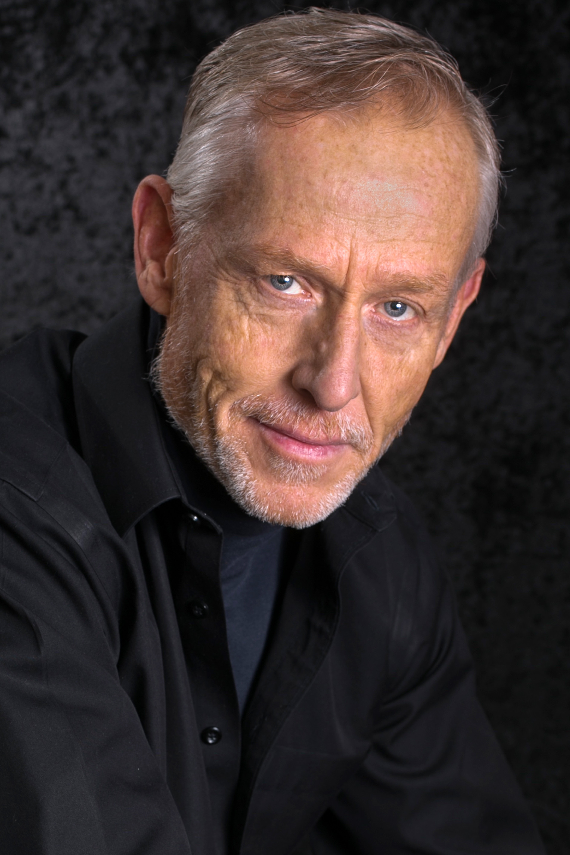 et billede af Paul Gordon