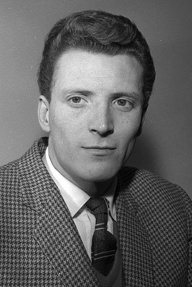 et billede af Johnny Briggs