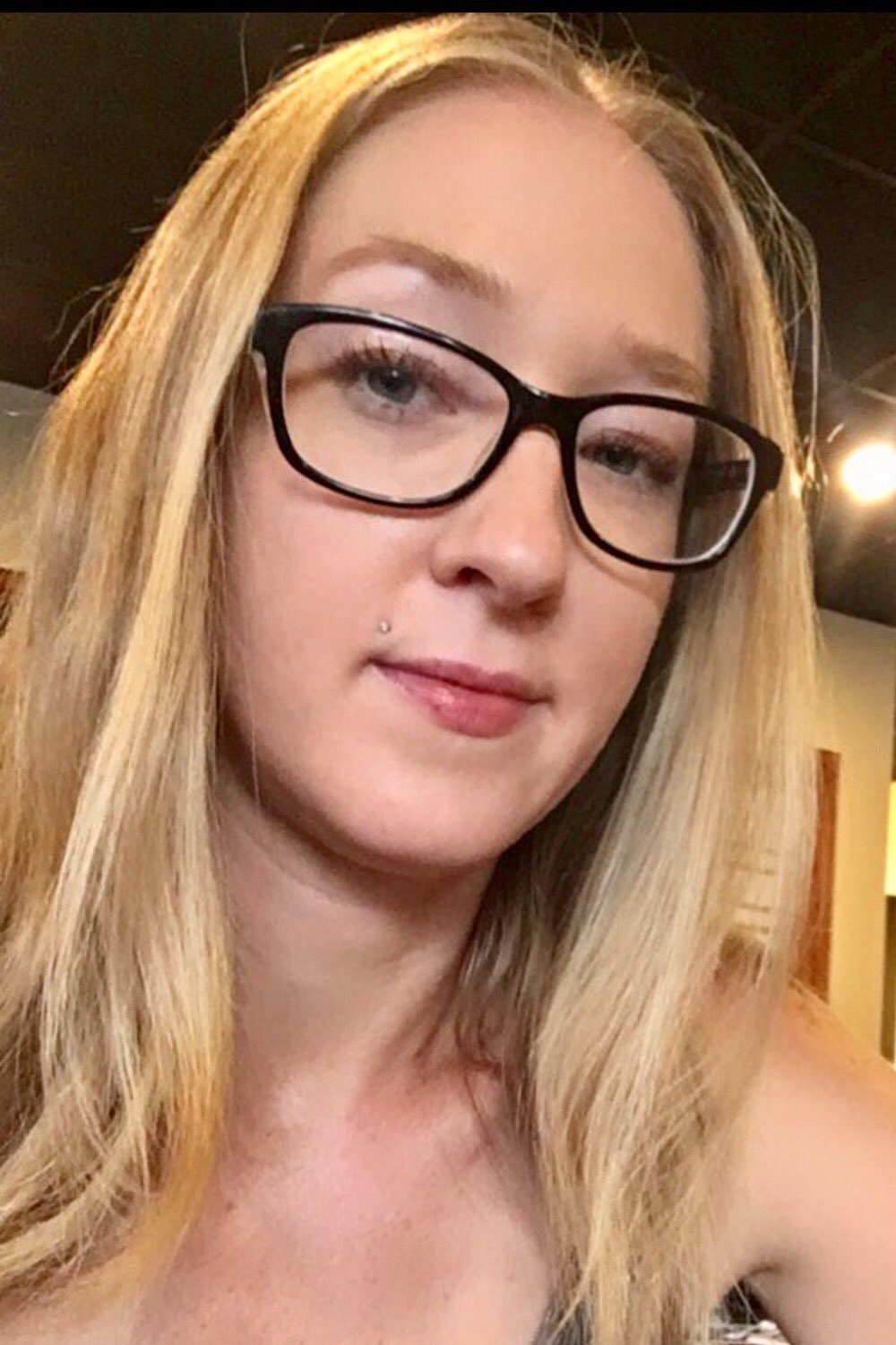 et billede af Skye Avery