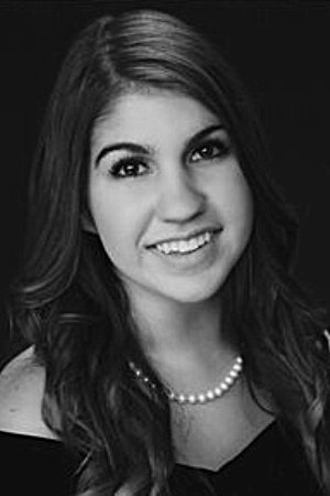 et billede af Alana Aimaq