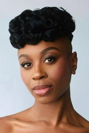 et billede af Miriam-Teak Lee