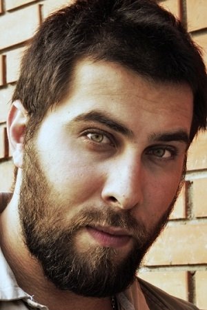 et billede af Rustam Mosafir