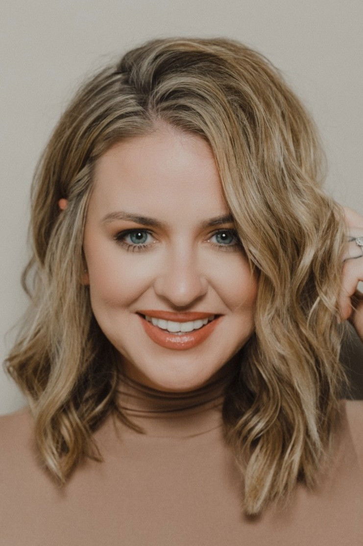 et billede af Kristen Ledlow