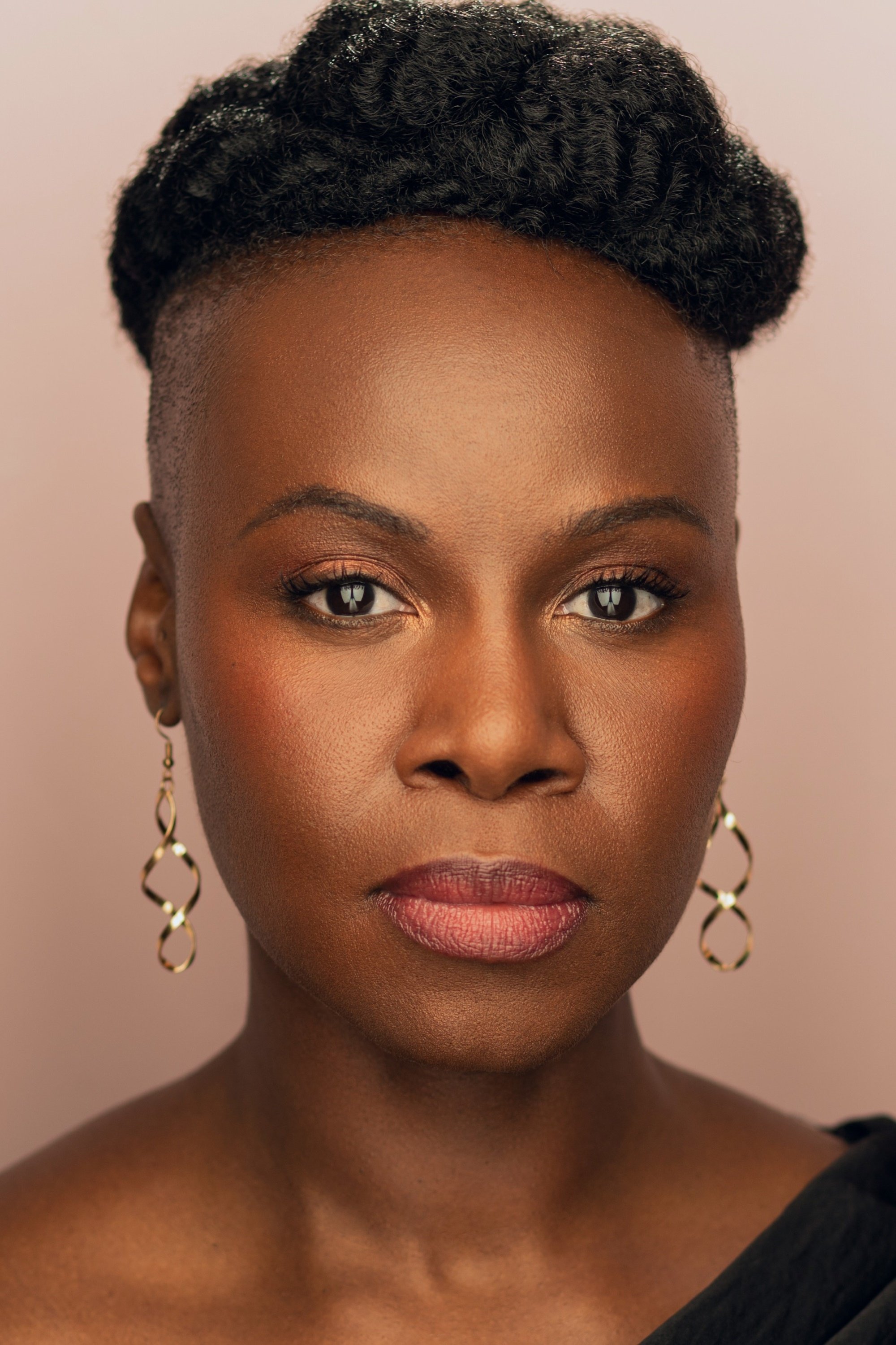 et billede af Shirine Babb