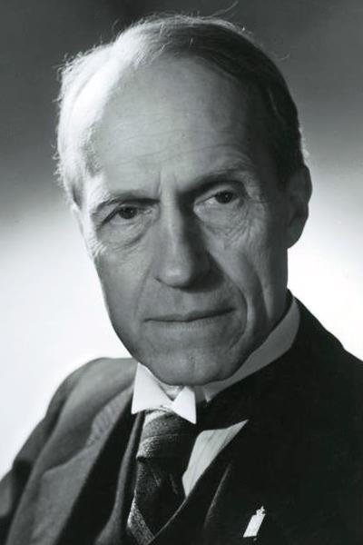 Thorkild Roose's picture in the cast