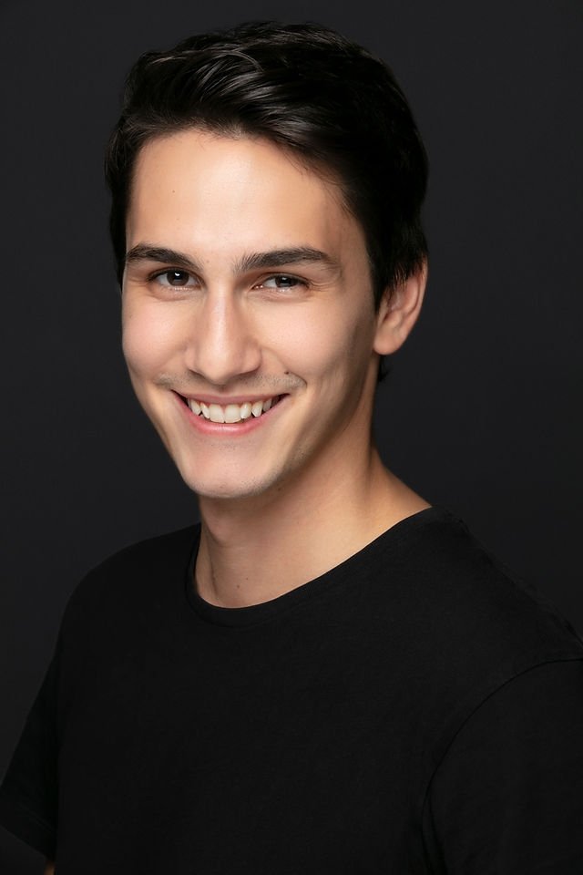 et billede af Sina Özer