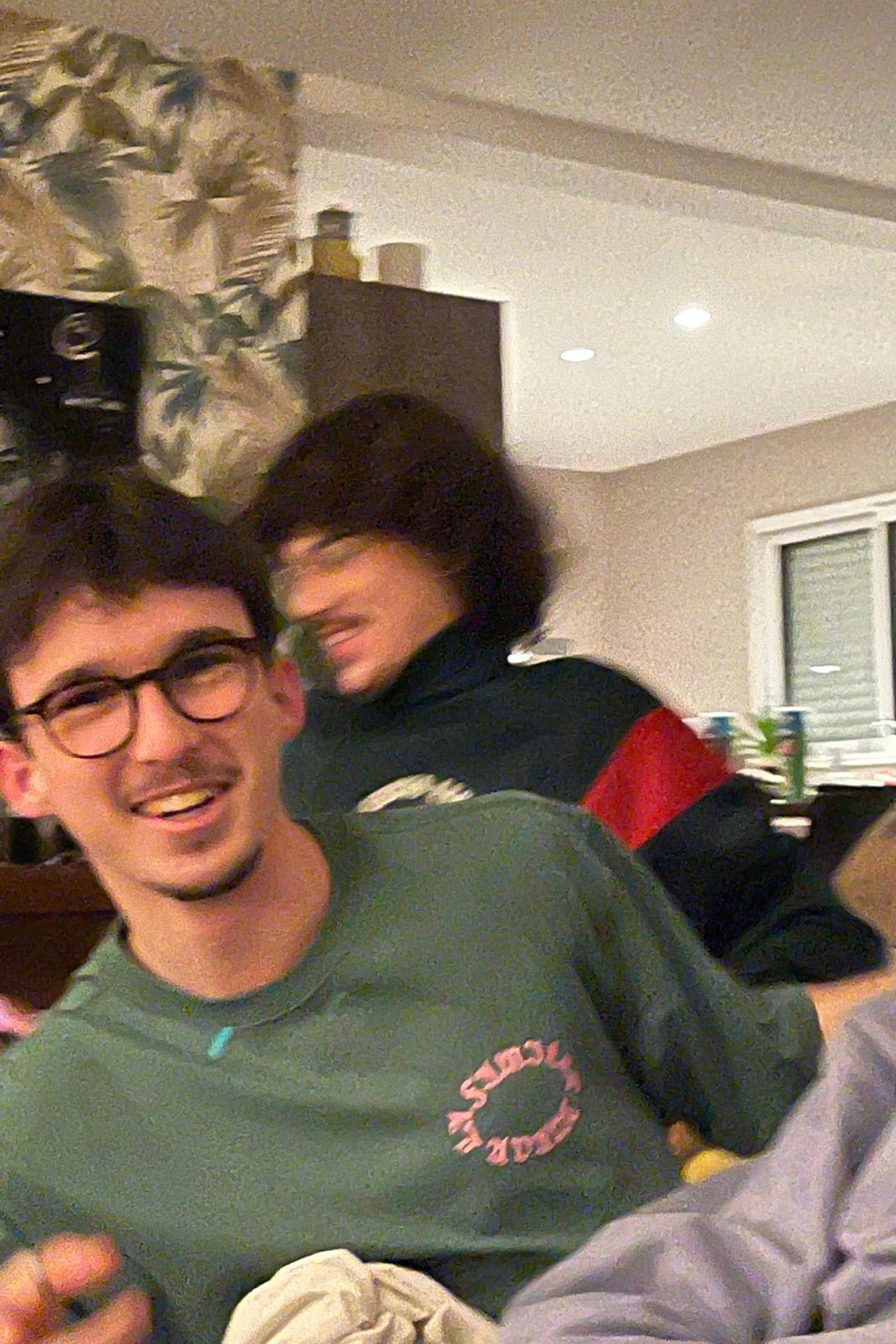 Dansez sur moi. Dansez sur moi.