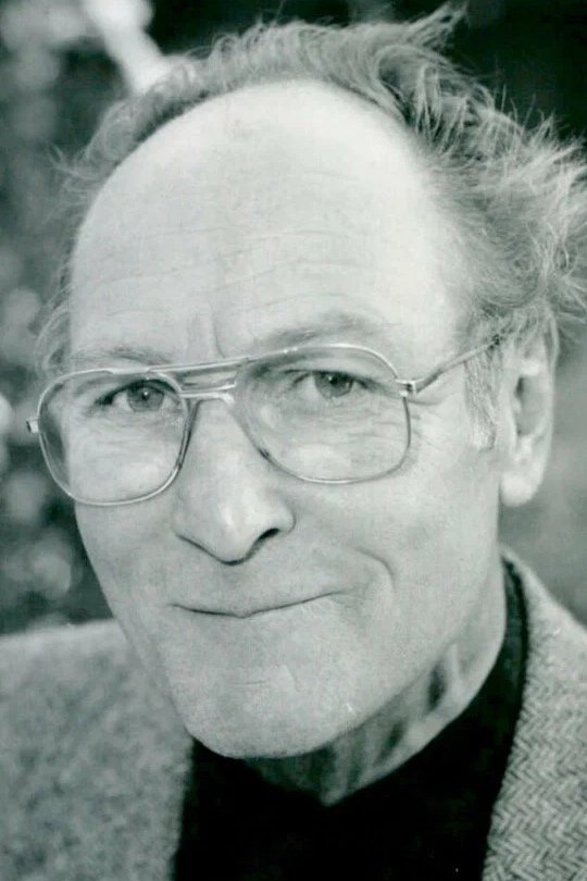 et billede af Derek Royle