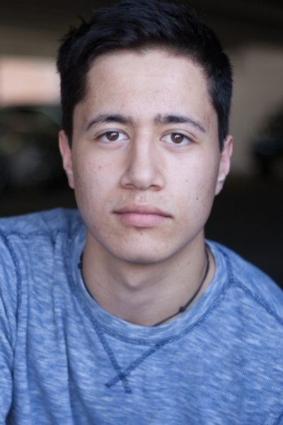 et billede af Logan Siu