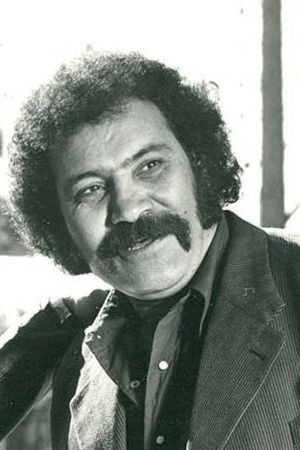 et billede af Ahmad Moeeni