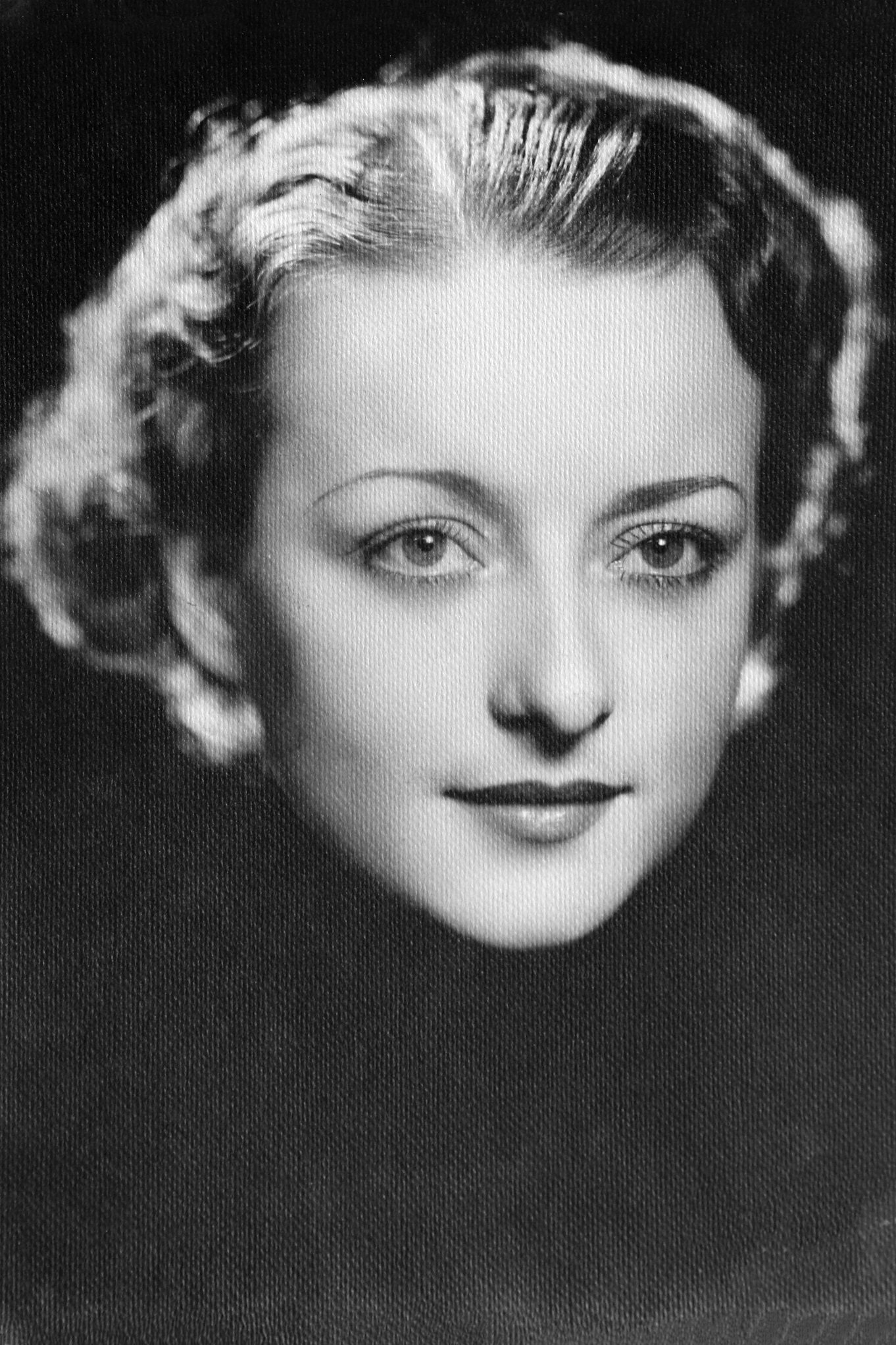 et billede af Renee Whitney