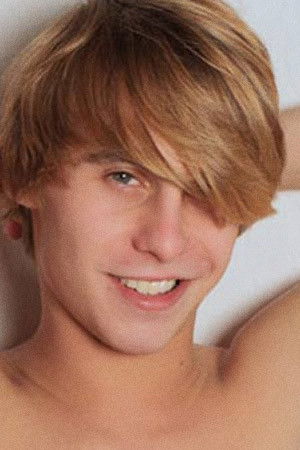 et billede af Tori Andrews