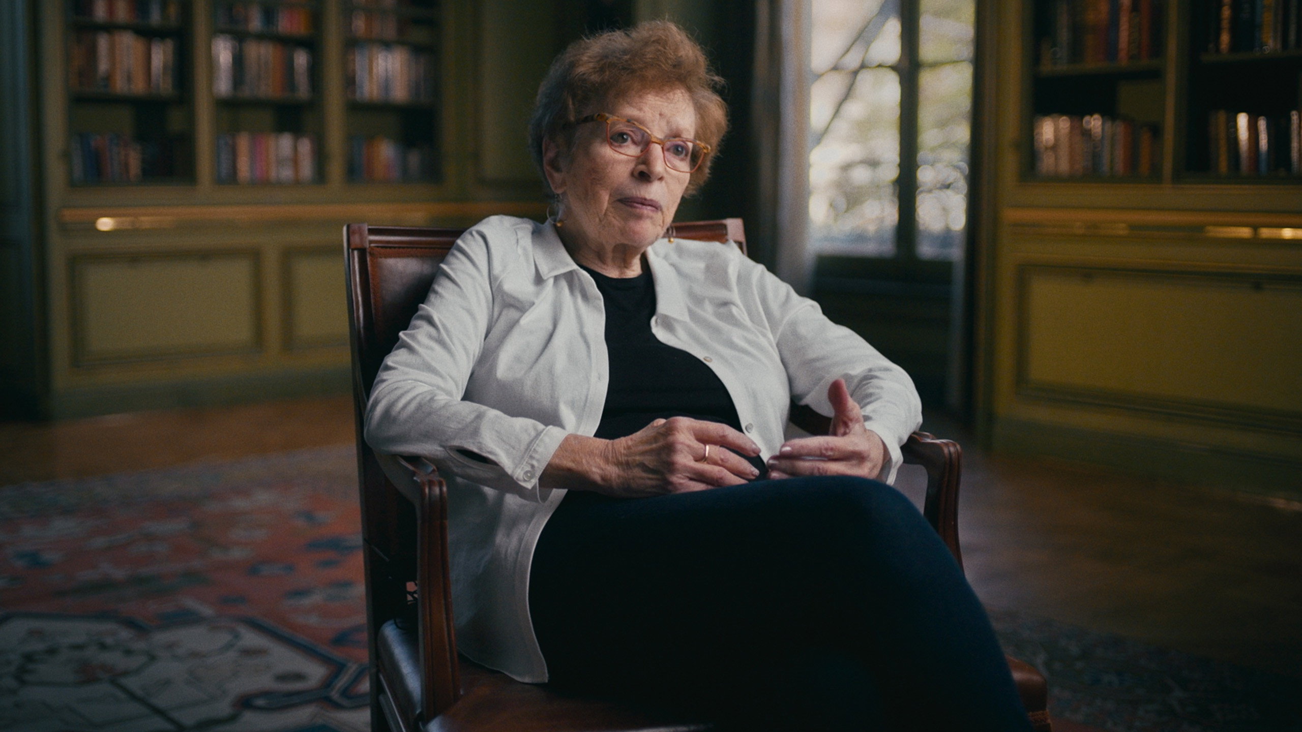 The Ruling Class S01E03 backdrop