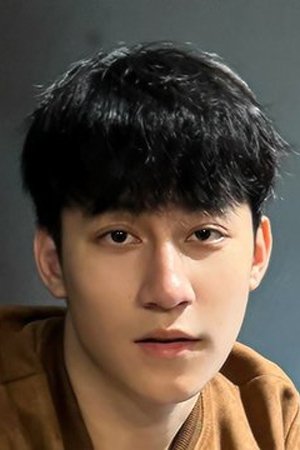 Profile image of Pete Wacharanon Seeduan, a notable actor/actress