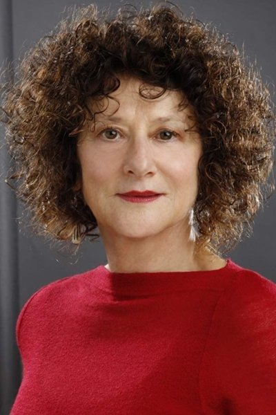 et billede af Evelyn Krape