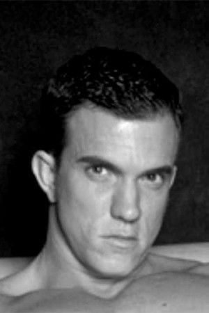 et billede af Luke Savage