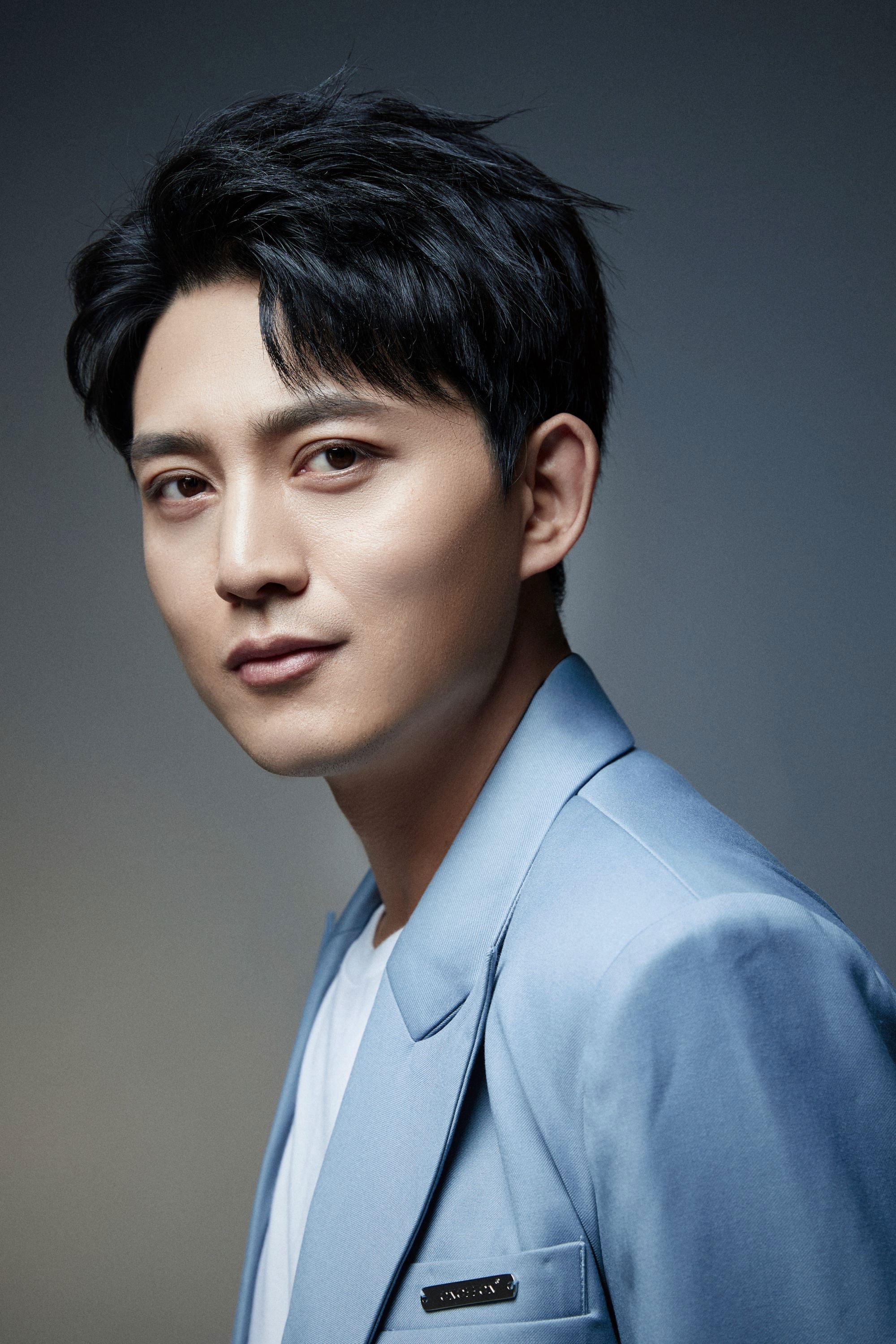 et billede af Tian Juncheng