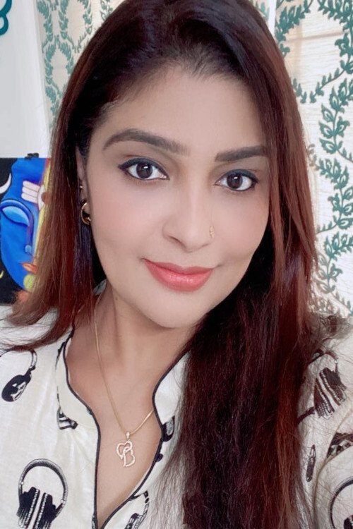 et billede af Nishaa Mathew