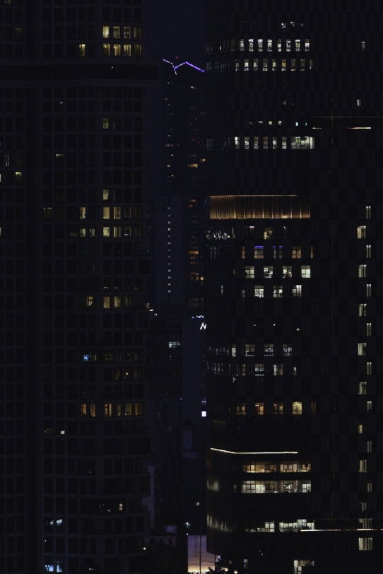 poster movie Mirrorless City View