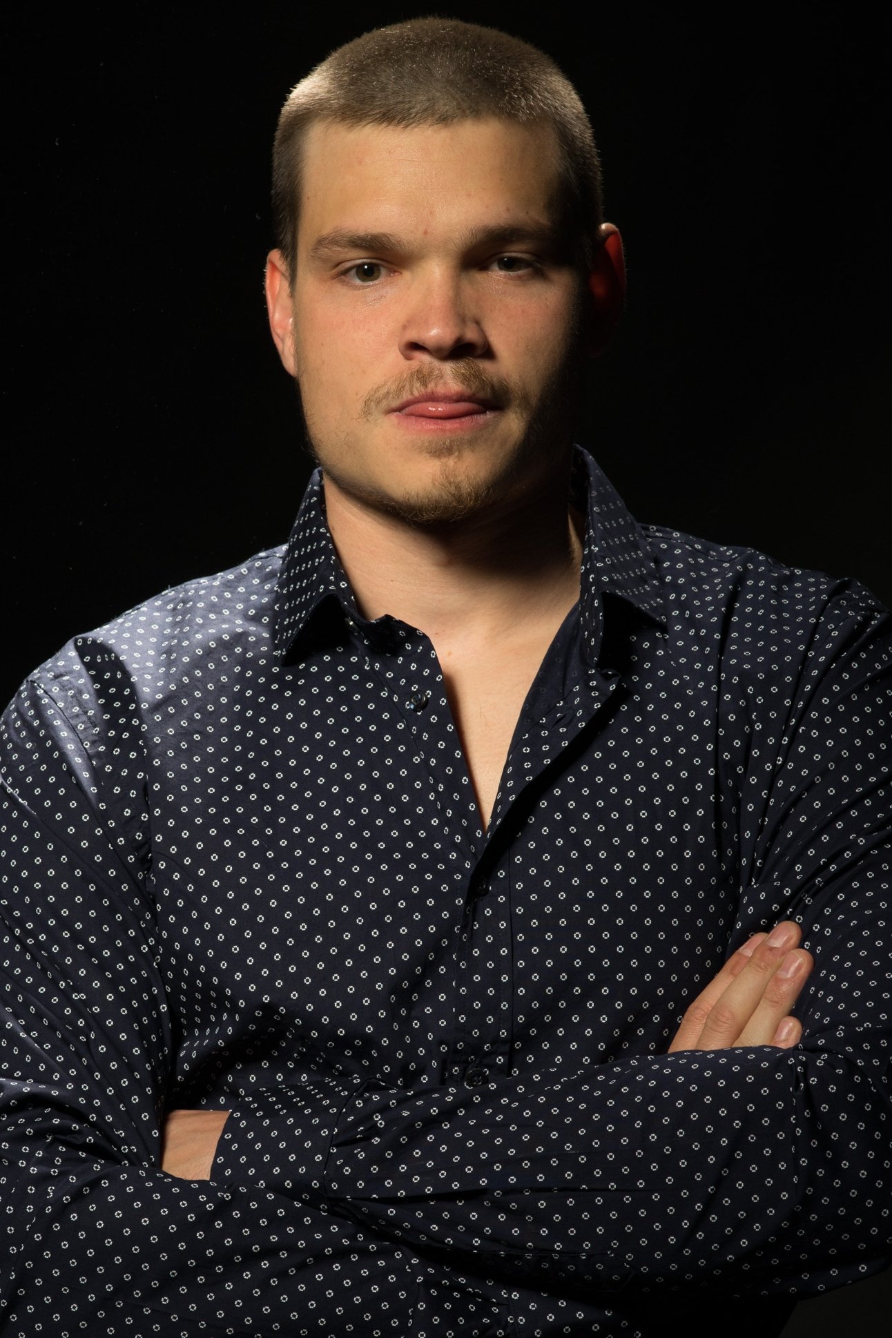 et billede af Stefan Vukić