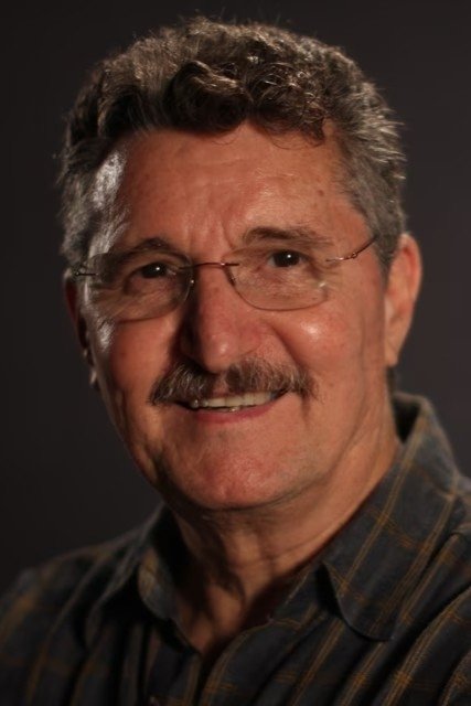 et billede af Dan Perri