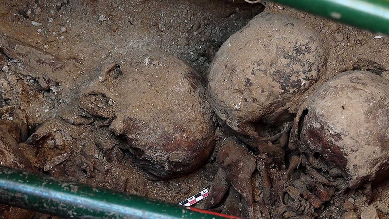 Carceller, the Man Who Died Twice
