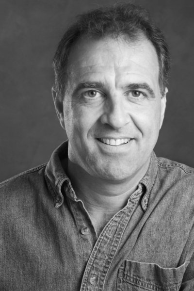 et billede af Bill Anagnos