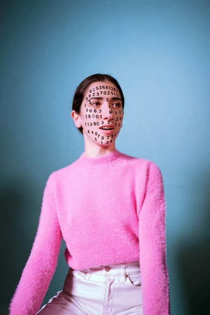 Sònia Montoya's picture in the cast