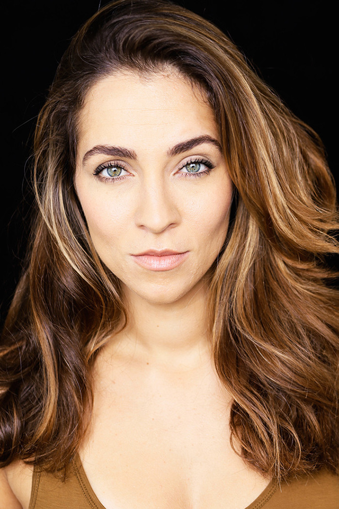 et billede af Joanna Kalafatis