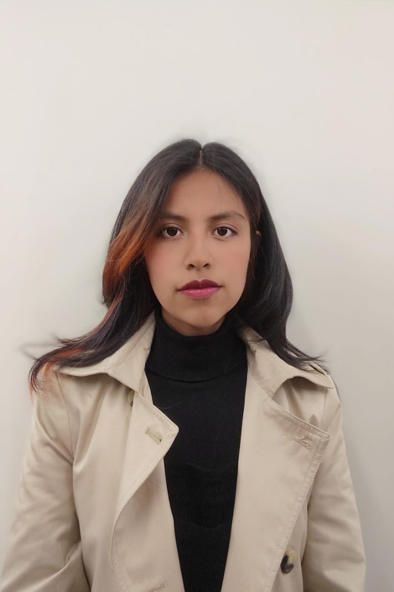 Maureen Torres | Makeup & Hair Assistant