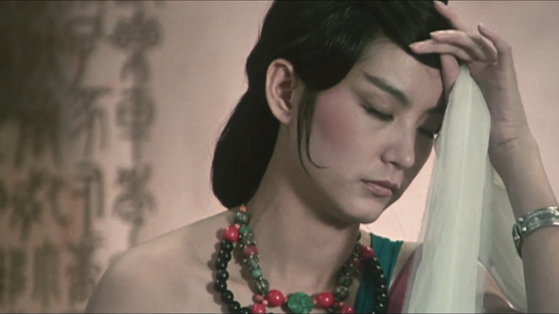 《笑傲江湖Ⅱ》，林青霞成就东方不败的经典 - 知乎