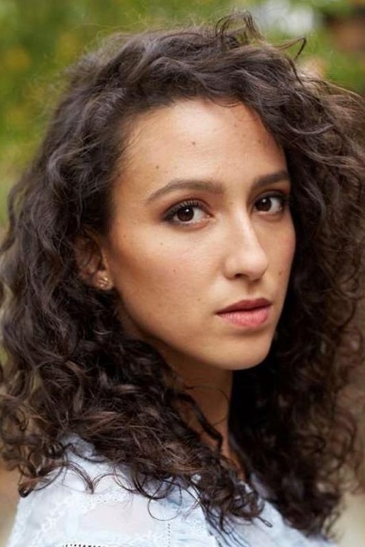 et billede af Lyna Dubarry