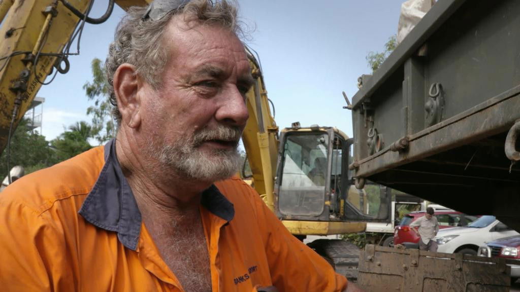 Aussie Salvage Squad S01E01 backdrop