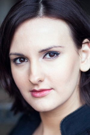 et billede af Angelina Debor