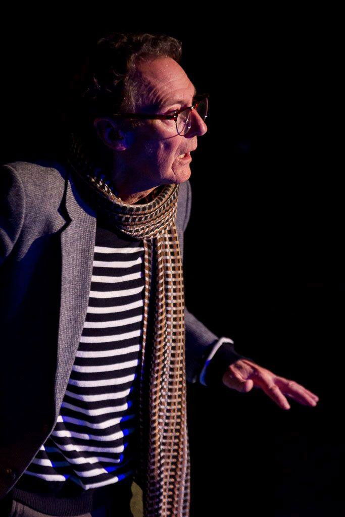 et billede af Simon Webb