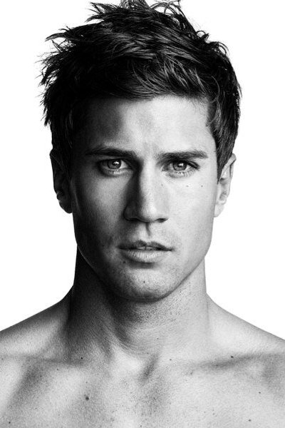 et billede af Drew Kenney