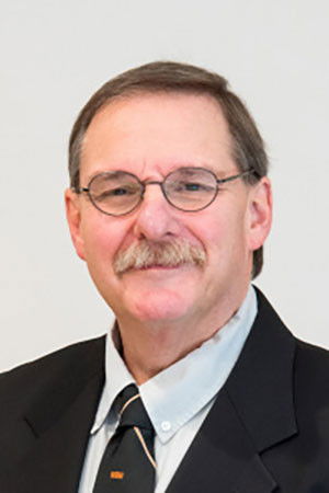 et billede af Clark Hurlburt