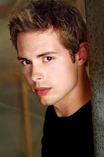 Daniel Kountz's picture in the cast