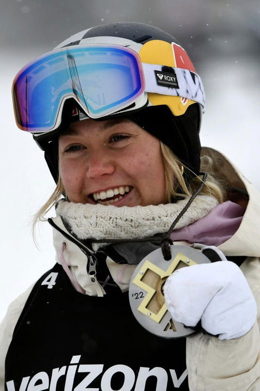 et billede af Tess Ledeux