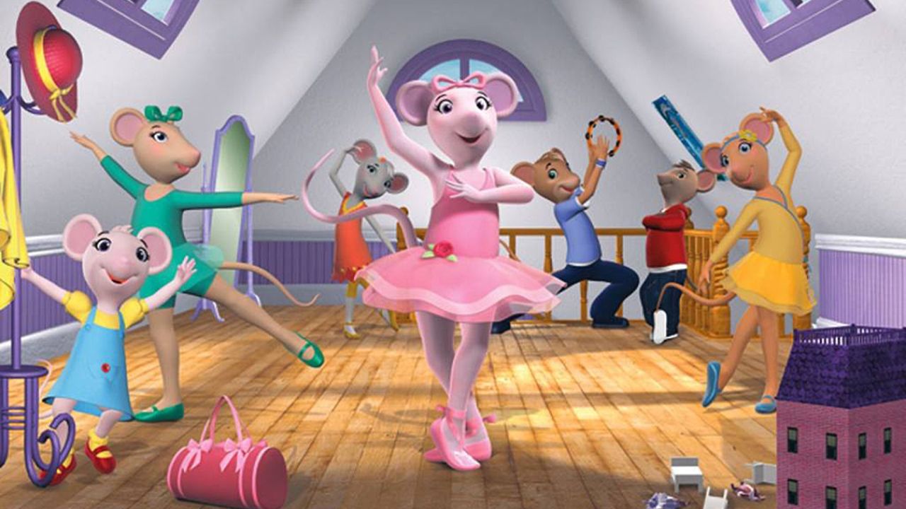 Angelina Ballerina: Love to Dance (2010)