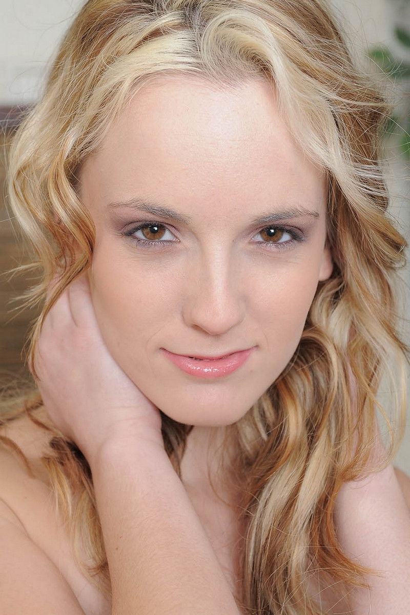 et billede af Sara Jaymes