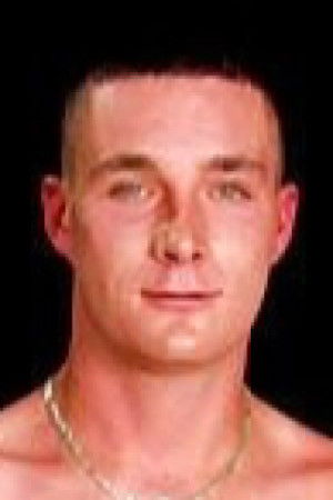 et billede af Tommy Lewis