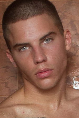 et billede af Ezra Michaels